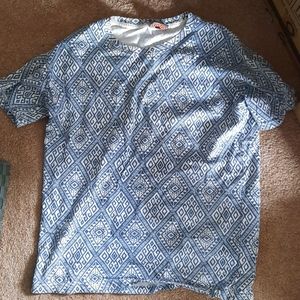 GAGA Men's Tee size L